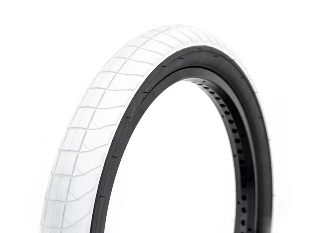 Anvelopa FlyBikes Fuego 20×2.3″ alb Preferatul clienților