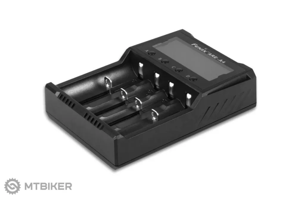 Comandă acum Încărcător Fenix ARE-A4 (Li-ion, NiMH)