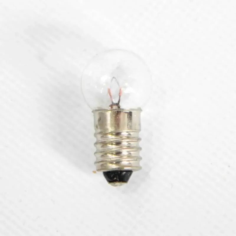 Preț redus Bec pentru lampa fata 6V 2.4W