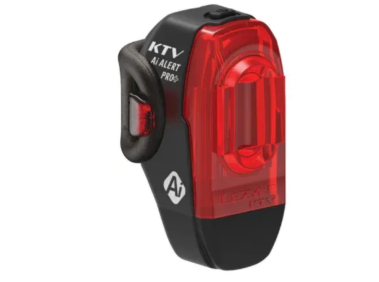 Lezyne - lumini spate stop - KTV PRO ALERT DRIVE "AI Alert" -150 lumeni - USB - negru Ofertă exclusivă