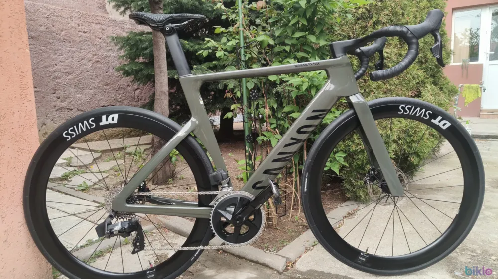 Cel mai bun pre? CURSIERA canyon aerod CF slx