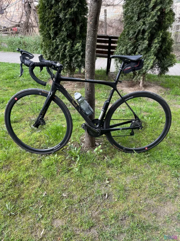 Cursier? Full Carbon STC �C Shimano Ultegra Disc �C Ro?i 3T Disponibil imediat