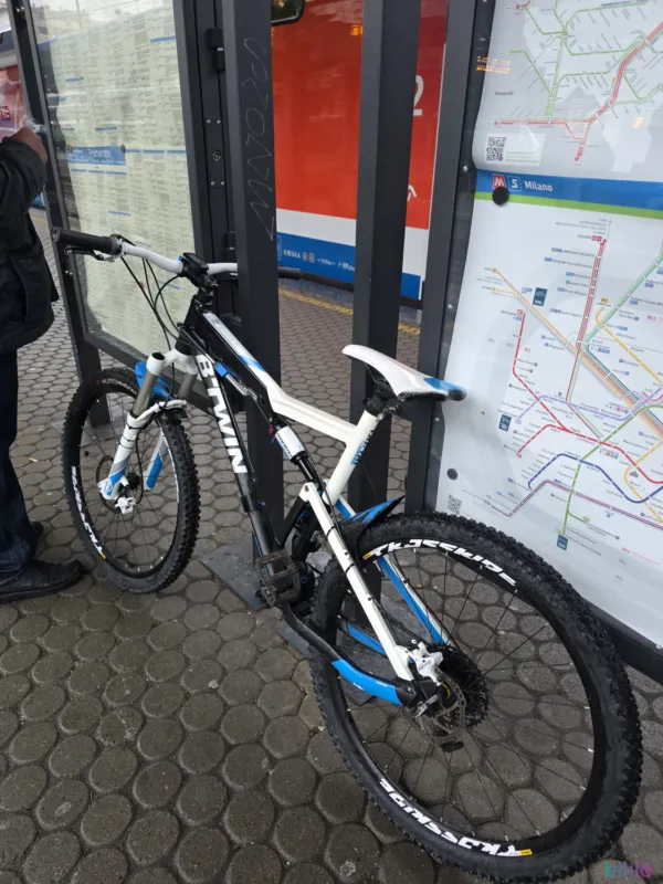Livrare rapid? B-TWIN ROCKRIDER 740S V2 FULL SUSPENSION