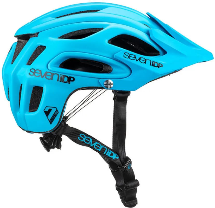 Comandă acum CASCA PENTRU MTB 7IDP M2 BOA M/L BLUE